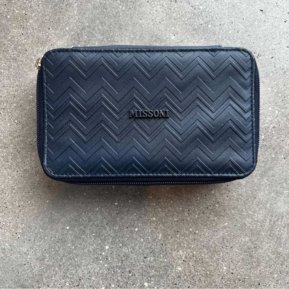 Missoni Delta One Quilted Chevron Zip Case